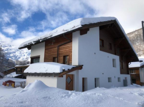 Stilvolle grosszügige 7.5 Zi Maisonette Wohnung 10 Pers, Saas-Fee